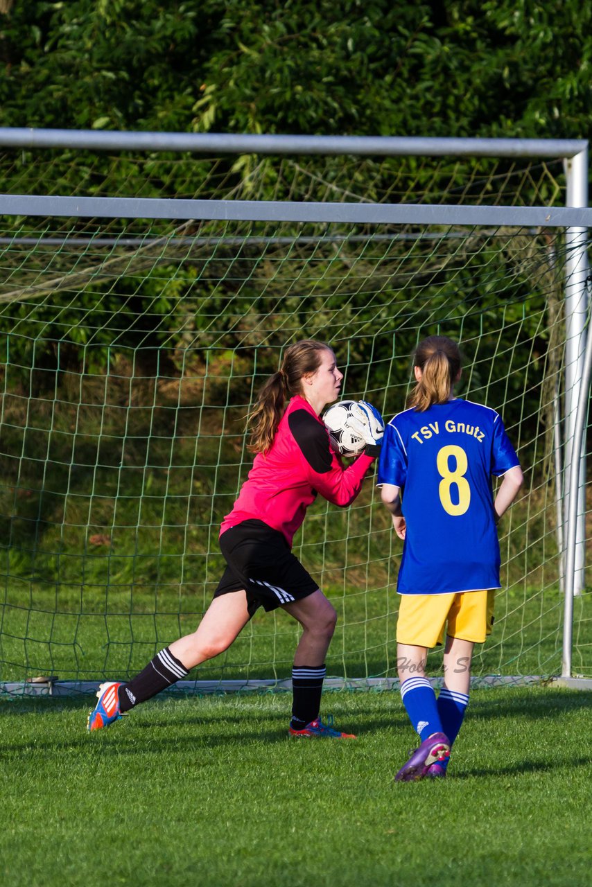 Bild 69 - B-Juniorinnen TSV Gnutz o.W. - SV Wahlstedt : Ergebnis: 1:1